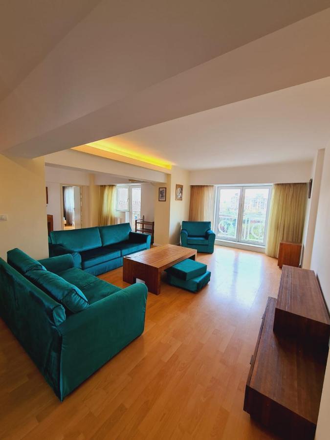 Old Town Apartment With Panoramic View Bükreş Dış mekan fotoğraf
